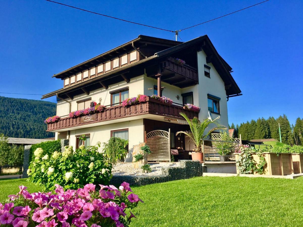 Gaestehaus Nassfeld Tröpolach Exterior foto